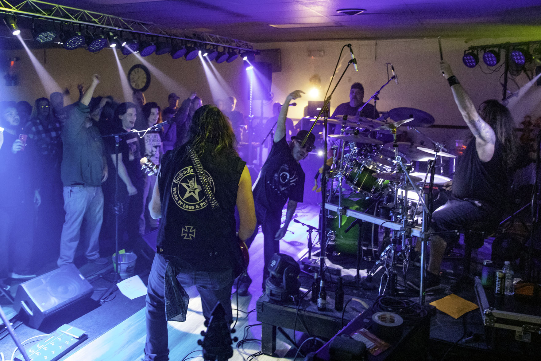 Farewell Show PHOTO 1